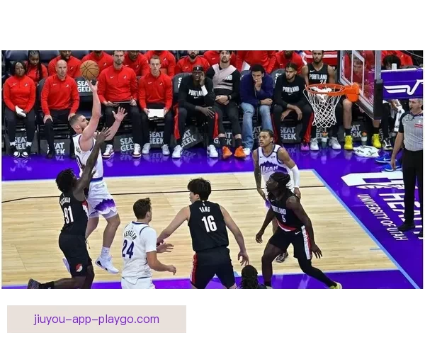 格兰特关键三分两罚全中砍26分开拓者力克森林狼取胜