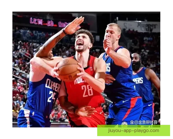 西部格局再生变数 火箭落后马刺紧追雷霆船勇争八强
